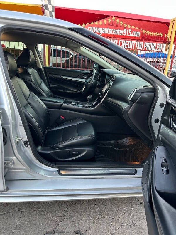 2017 Nissan Maxima 3.5 SV