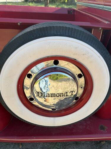 1949 Diamond T 201