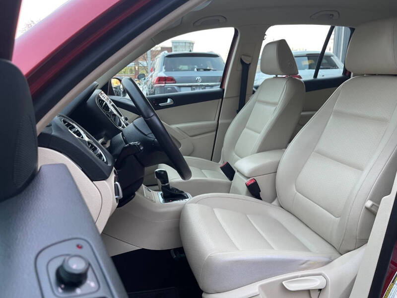 2016 Volkswagen Tiguan 2.0T SE 4Motion