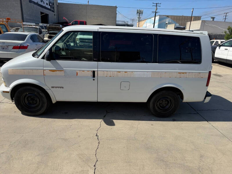 2000 GMC Safari SL