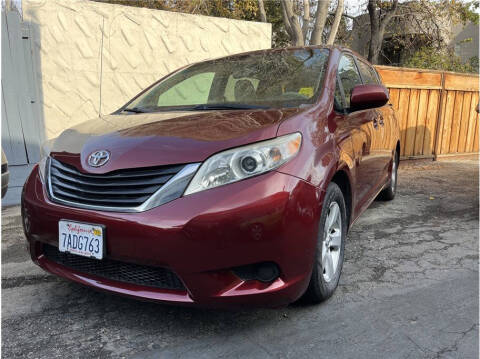 2013 Toyota Sienna