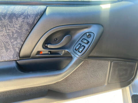 2002 Chevrolet Camaro