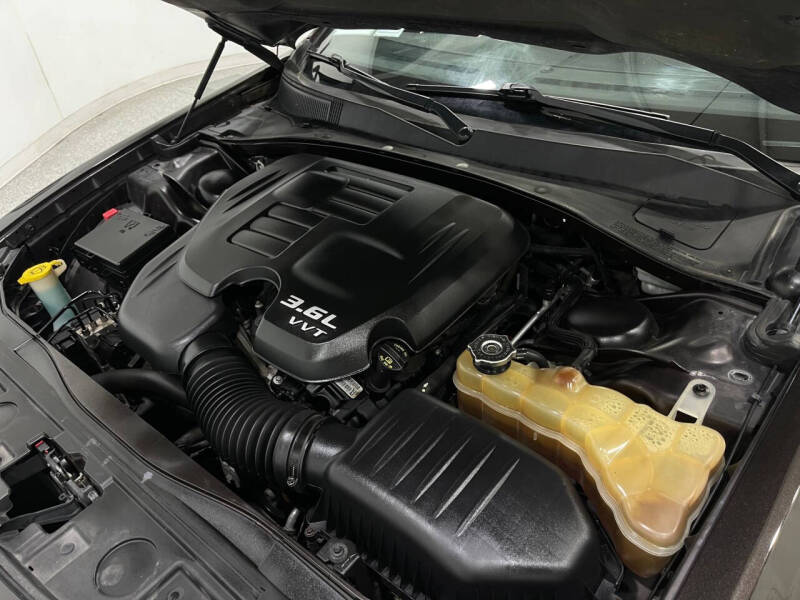 2012 Chrysler 300 Limited
