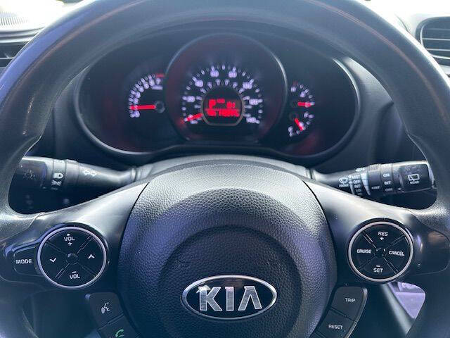2015 Kia Soul +