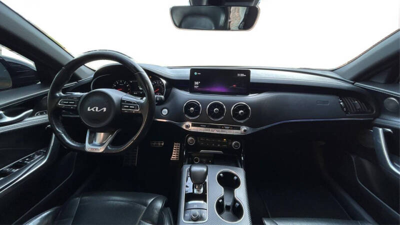 2022 Kia Stinger