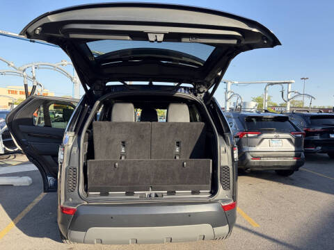 2017 Land Rover Discovery SE
