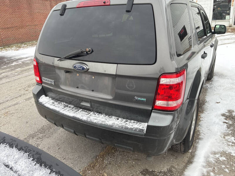2011 Ford Escape XLT