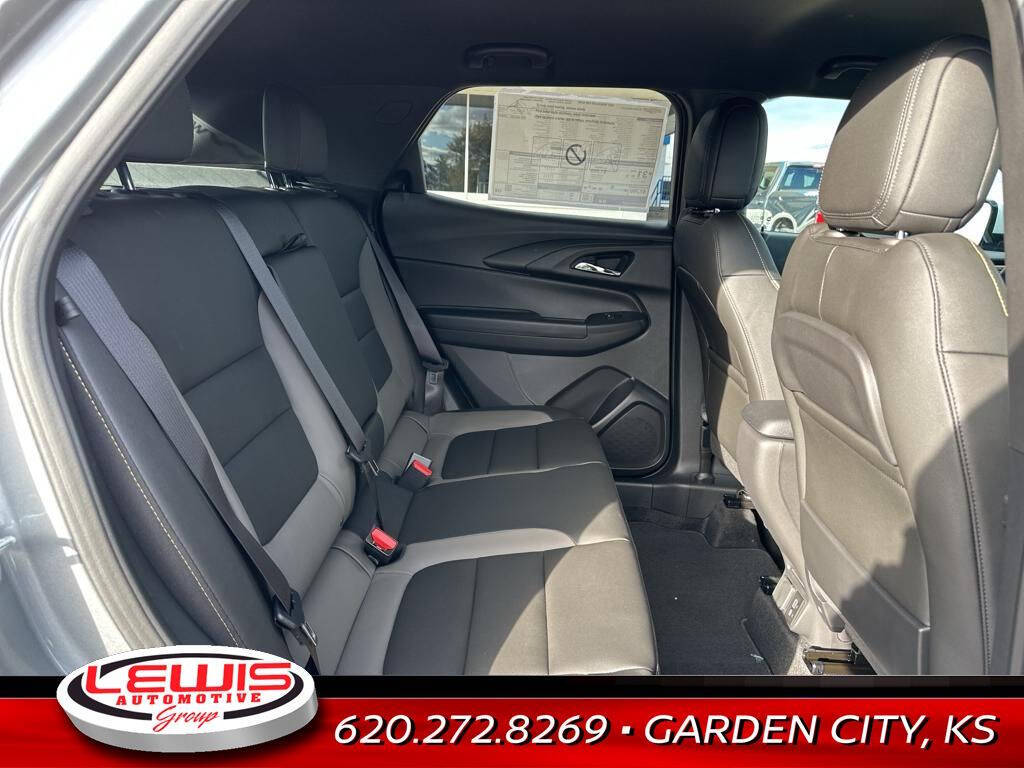 2025 Chevrolet Trailblazer for sale at Lewis Chevrolet of Garden City in Garden City, KS