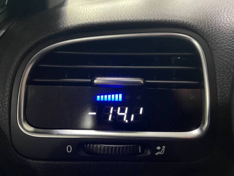 2013 Volkswagen Golf R 4Motion