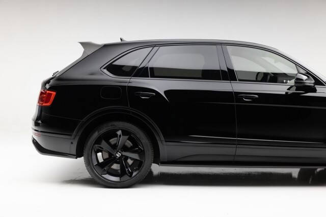 2018 Bentley Bentayga Black Edition