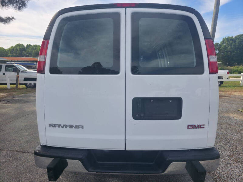 2021 GMC Savana 2500