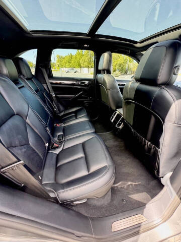 2016 Porsche Cayenne