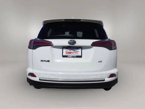 2017 Toyota RAV4 LE