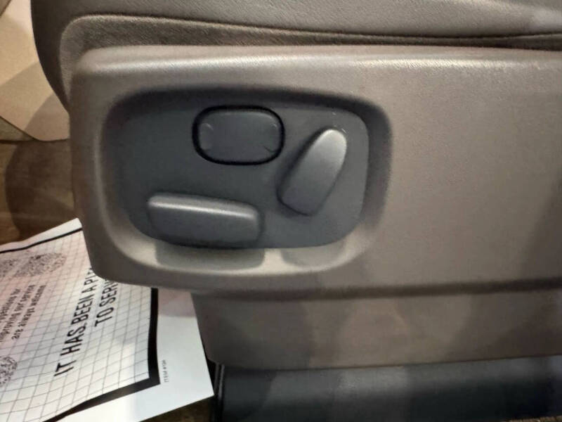 2016 Land Rover LR4 HSE LUX