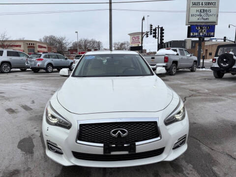 2015 Infiniti Q50 Premium