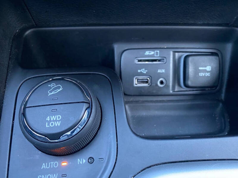 2017 Jeep Cherokee Overland