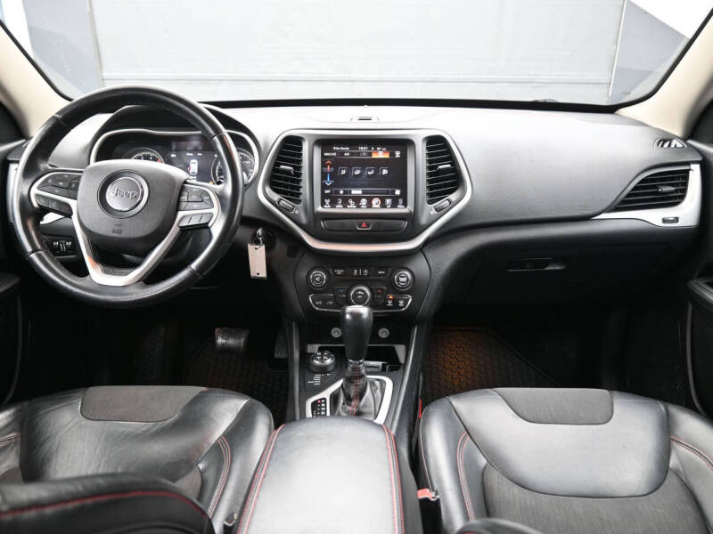 2016 Jeep Cherokee Trailhawk