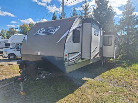 2017 Dutchmen RV Coleman Light 3025RE