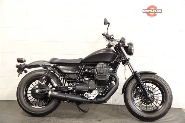 2017 Moto Guzzi V9 Bobber