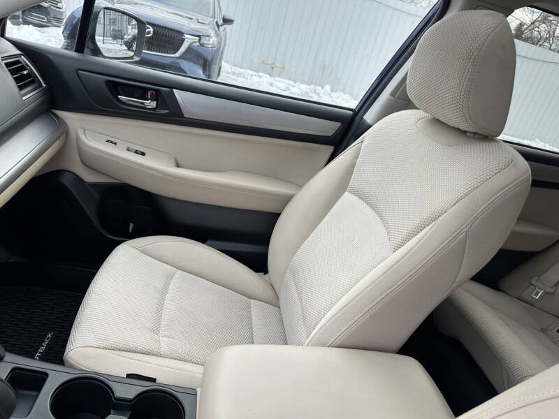 2016 Subaru Outback 2.5i Premium