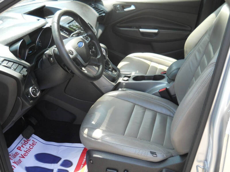2016 Ford Escape SE