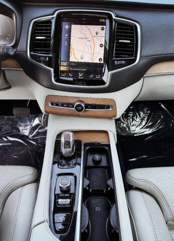 2016 Volvo XC90 T8 eAWD Inscription