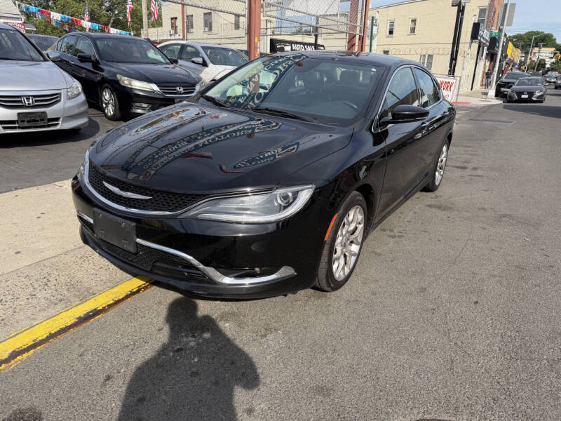 2016 Chrysler 200 C