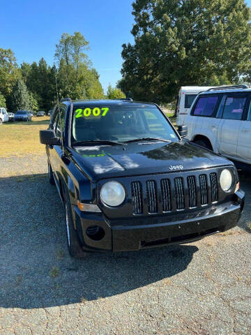 2007 Jeep Patriot for sale at Lighthouse Truck and Auto LLC in Dillwyn VA