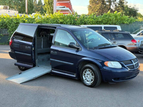 2005 Dodge Grand Caravan SE