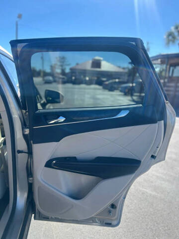 2017 Lincoln MKC Reserve