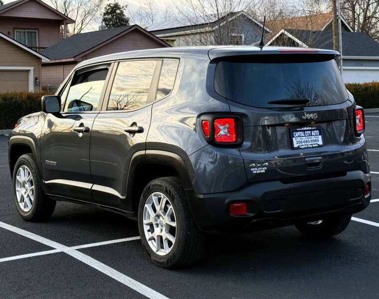 2023 Jeep Renegade Latitude