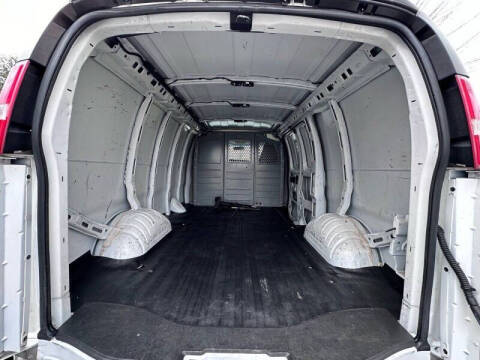 2018 Chevrolet Express 2500