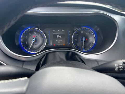 2019 Chrysler Pacifica Touring Plus