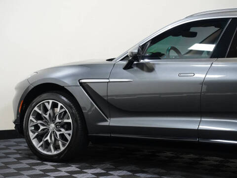 2021 Aston Martin DBX