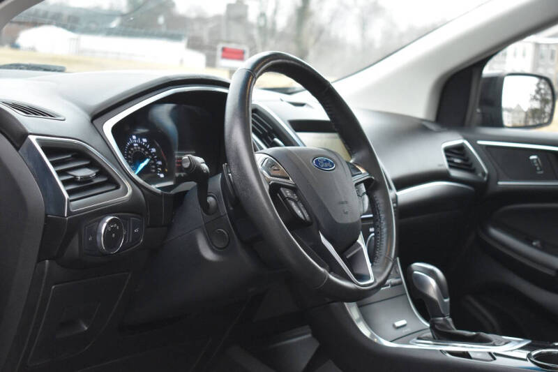 2015 Ford Edge Sport