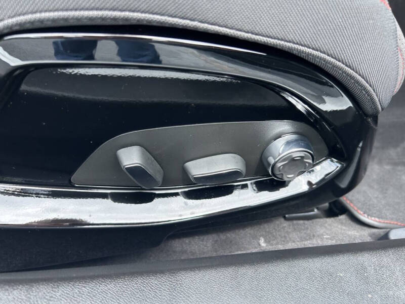 2025 Chevrolet Corvette E-Ray