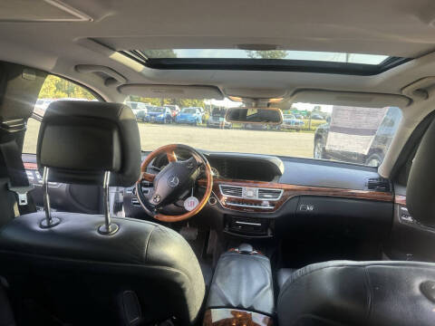 2009 Mercedes-Benz S-Class S 550 4MATIC