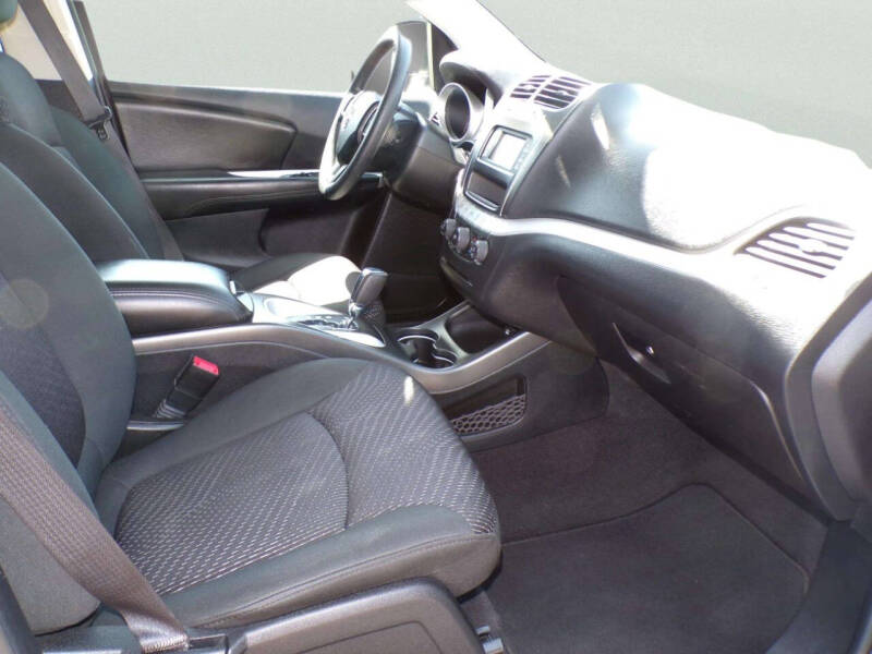 2019 Dodge Journey SE
