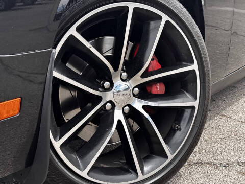 2010 Dodge Challenger SRT8