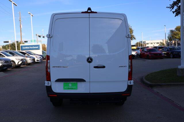 2024 Mercedes-Benz Sprinter 2500