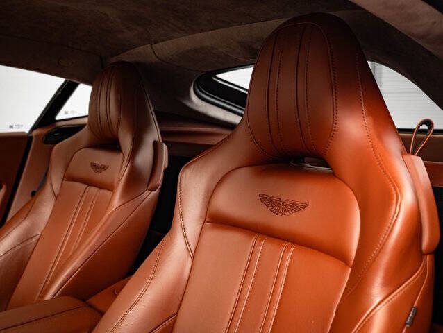 2020 Aston Martin Vantage