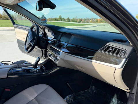 2012 BMW 5 Series 535i