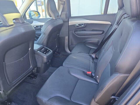2025 Volvo XC90 B5 Core Bright Theme