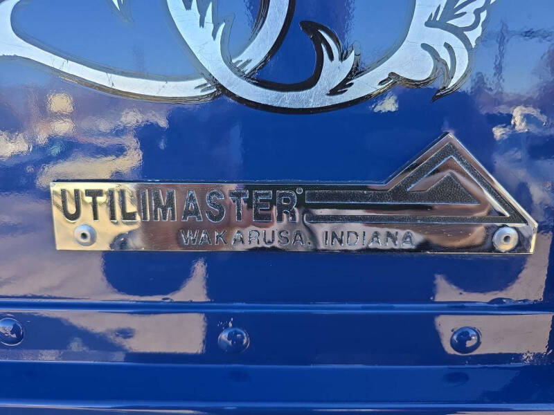 1992 Ford Stripped Chassis