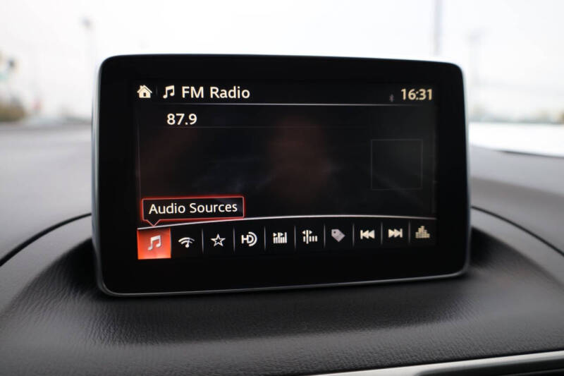 2016 Mazda MAZDA3 i Grand Touring