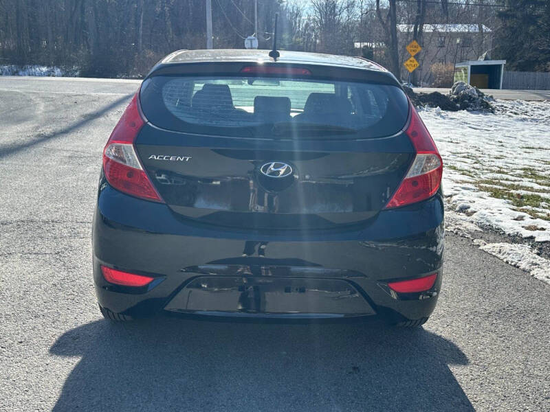 2017 Hyundai Accent SE