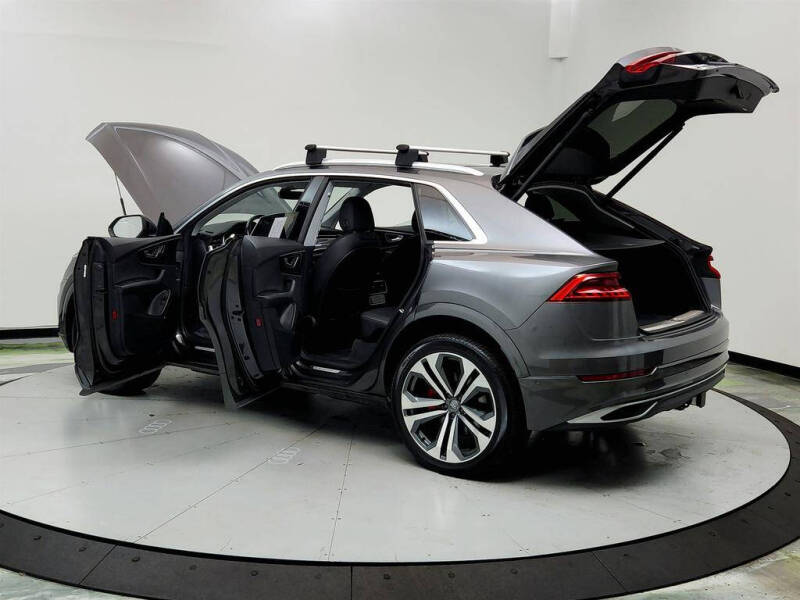 2019 Audi Q8 quattro Premium Plus 55 TFSI