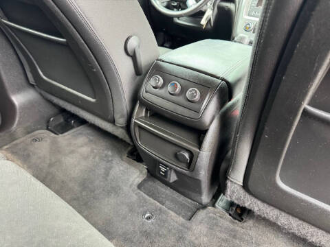 2016 GMC Acadia SLE-1