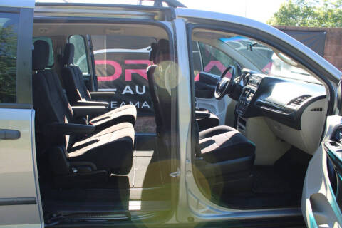 2014 Dodge Grand Caravan American Value Package