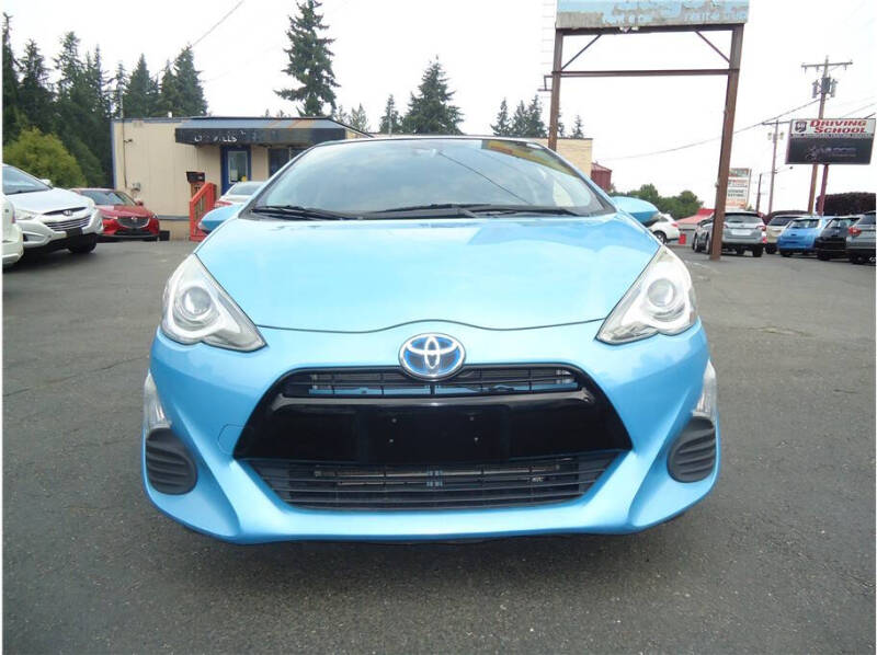 2016 Toyota Prius c